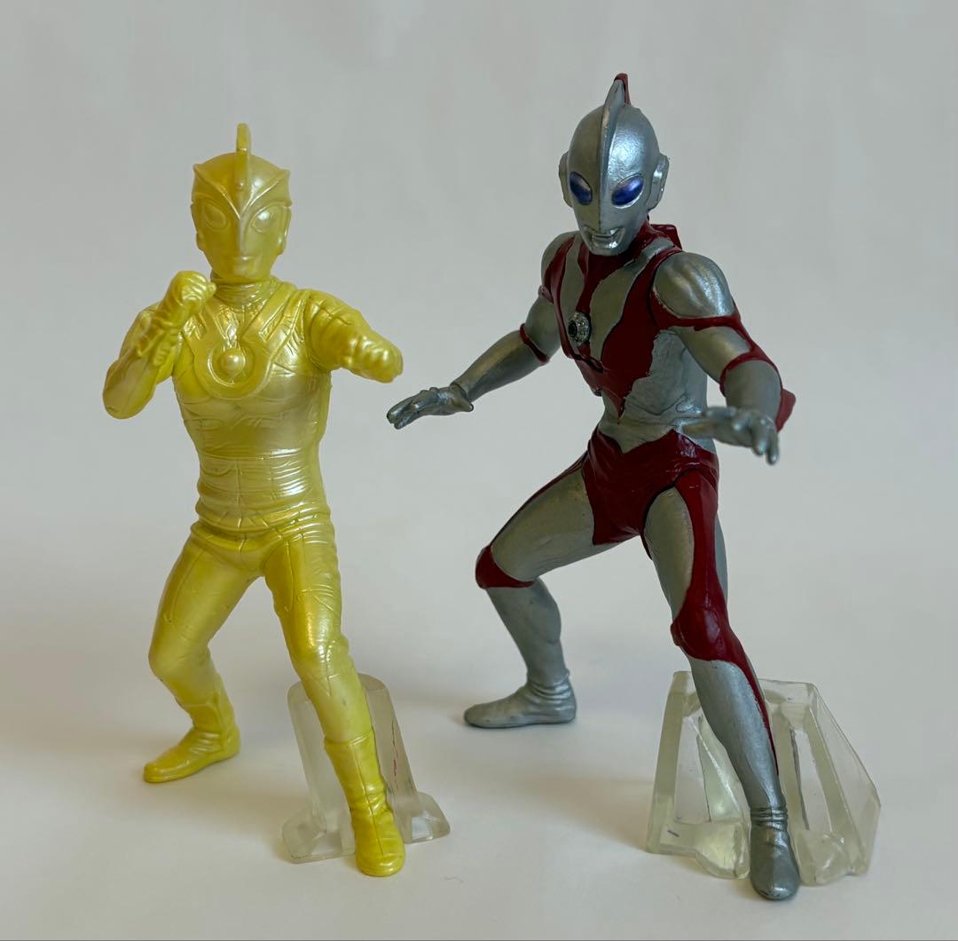 ウルトラマンフィギュア 11体セット（アルティメットソリッド、HDM創絶