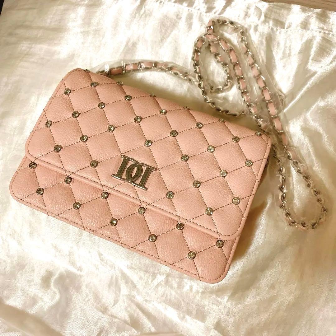 Darich ダーリッチ ノベルティ キルティングレザーショルダーバッグ