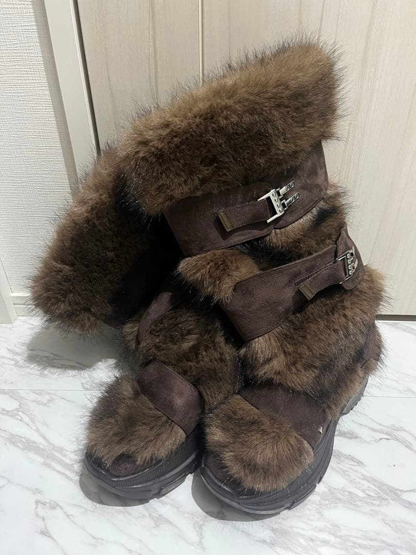 YELLO ファーブーツ Yellow boots - YELLO ファーブーツの通販 by Momo.SHOP♡｜イエロー