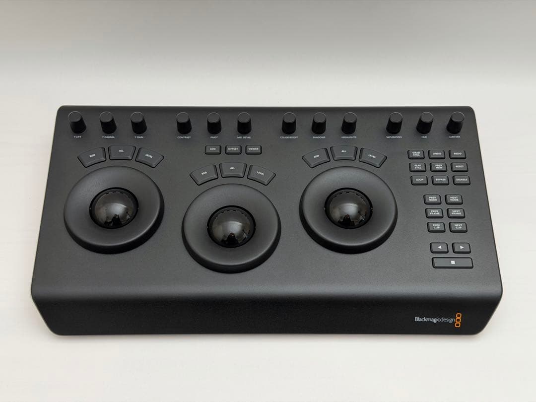 その他 Blackmagic DaVinci Resolve Micro Panel Amazon.com: Blackmagic Design Davinci Resolve Micro Color Panel