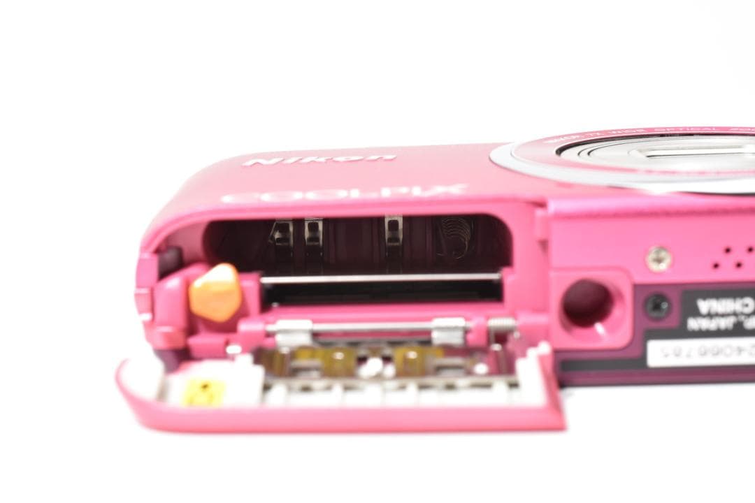 ニコン Nikon CoolPix S3500 ≪安心の動作確認済品≫ - メルカリ