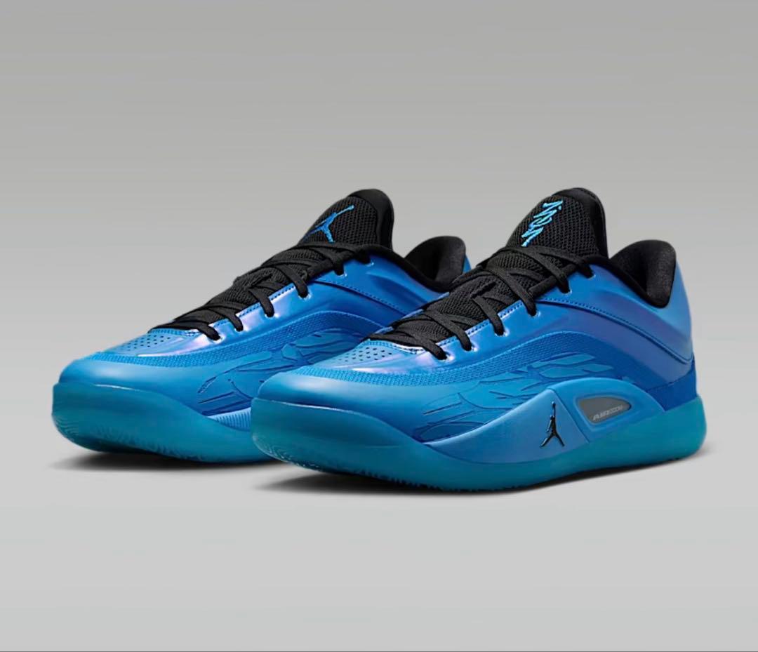 【新品送料込】JORDAN ZION 4 PF \"Iridescence\"