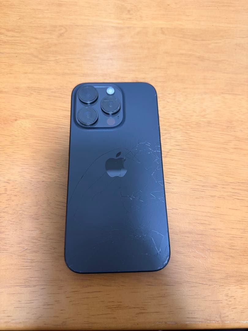 【訳あり】iPhone 15 Pro 128GB ブラックチタニウム 動作良好 Amazon | 【整備済み品】 Apple iPhone 15 Pro 128GB ブラック