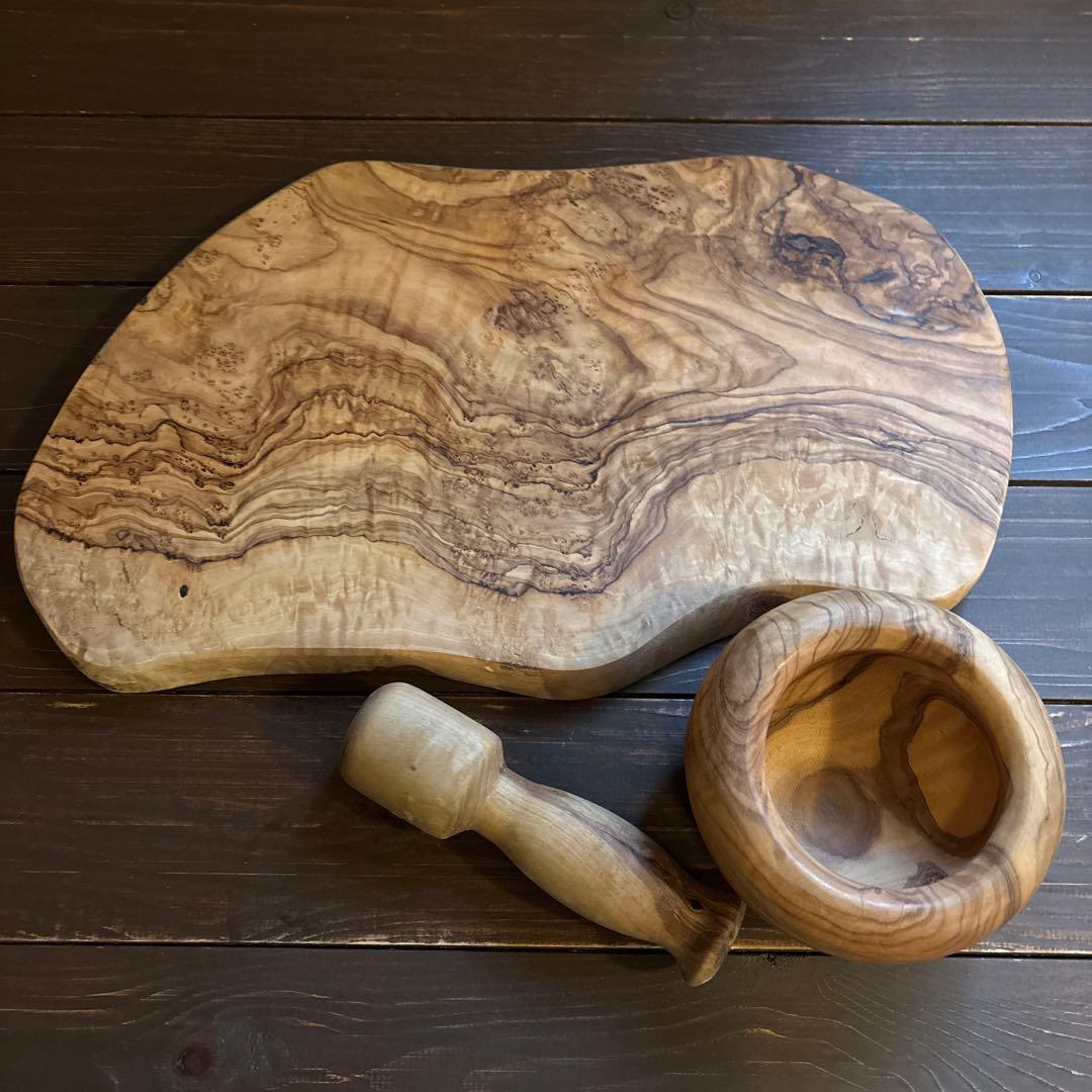 オリーブの木　まな板LL+乳鉢L オリーブ 手付 カッティングボード L オリーブの木 まな板 テーブル 木