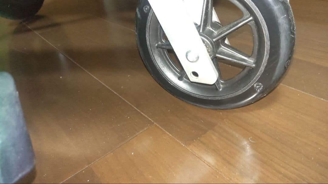 カドクラ製 チェック柄 介助用車椅子 ※ 整備点検清掃済み - メルカリ