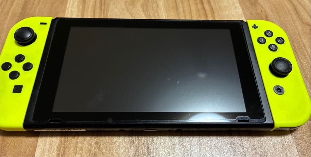 Nintendo Switch 本体 イエロー　ジョイコン付き 任天堂（Nintendo） Nintendo Switch 本体 Joy-Con (L) ネオンイエロー