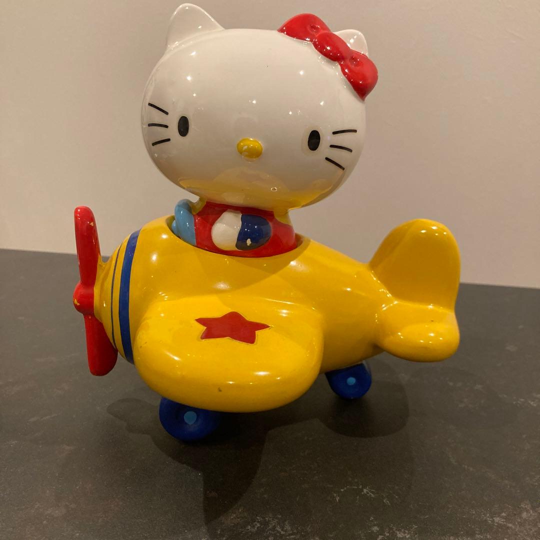 ハローキティ 昭和レトロ 飛行機 貯金箱 陶器製 - メルカリ