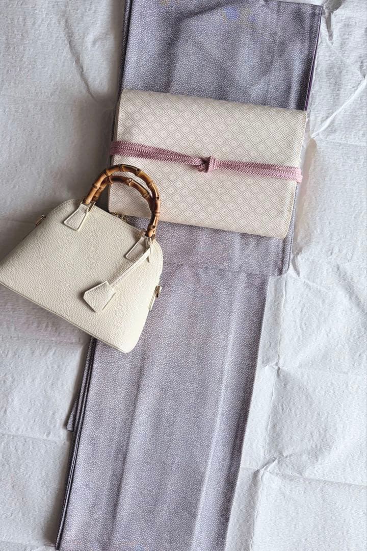 未使用 しつけ糸付き】 正絹 小紋 袷 小花柄 ラベンダー - メルカリ