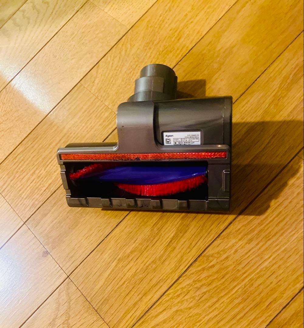 豪華セット】ダイソンV10＋水拭きヘッドRULA＋壁穴不要スタンド＋付属