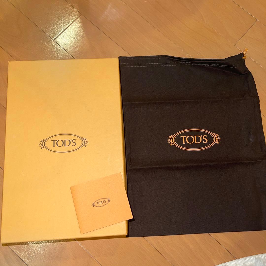 TOD'S(トッズ)Tタイムレス レザー ローファー 23.5cm