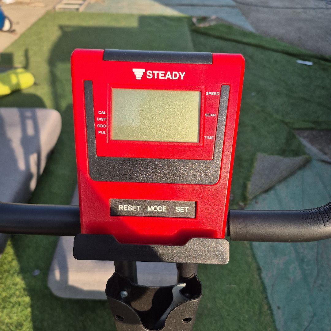 STEADY ルームバイク エアロバイク 現地引き取り - メルカリ