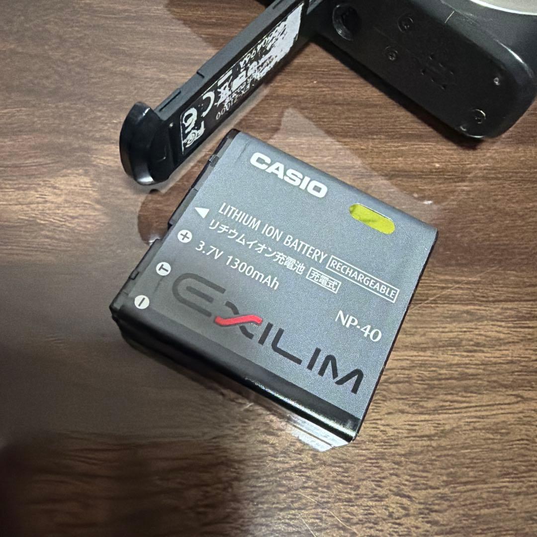 CASIO EXILIM EX-Z1000 10.1メガピクセル - メルカリ
