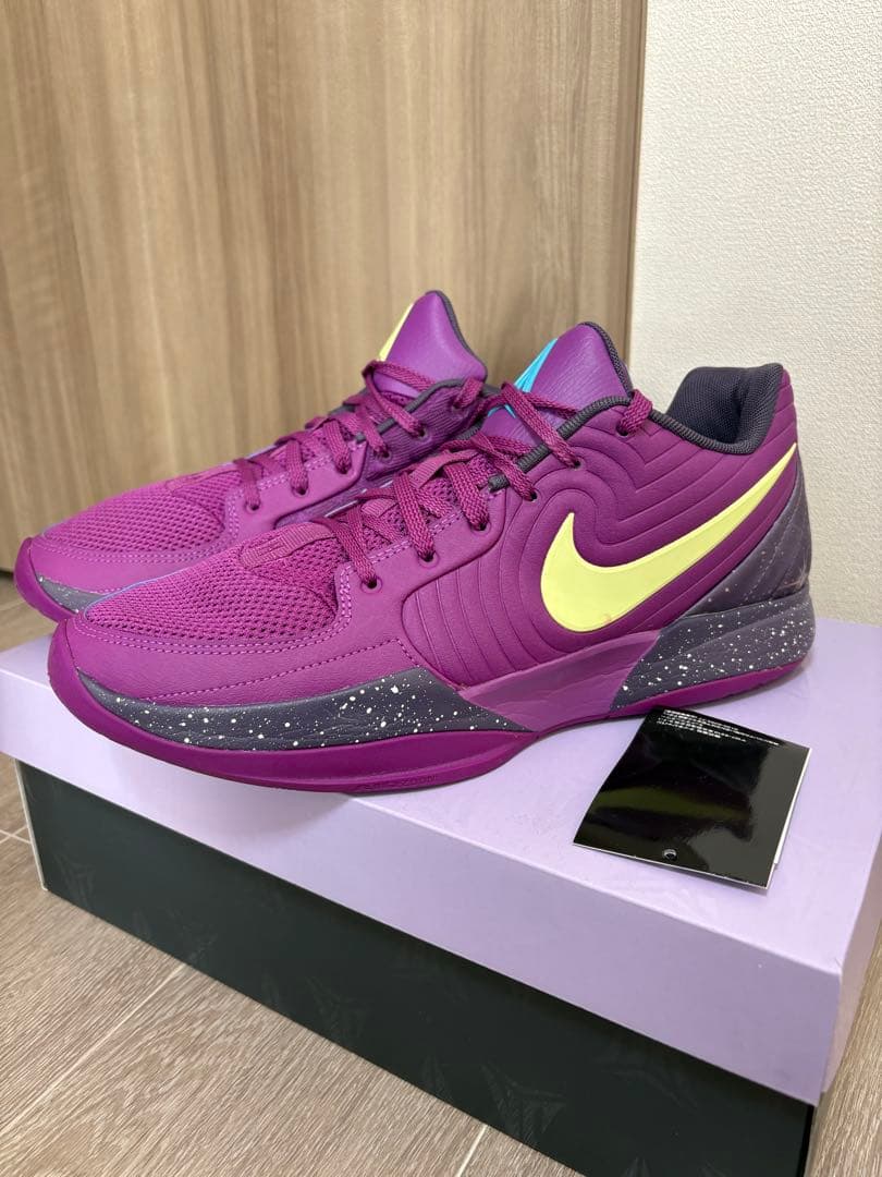 JA2 パープル　nike バスケットボールシューズ Ja 2 Shoe and Apparelコレクションの発売で、バスケットボール