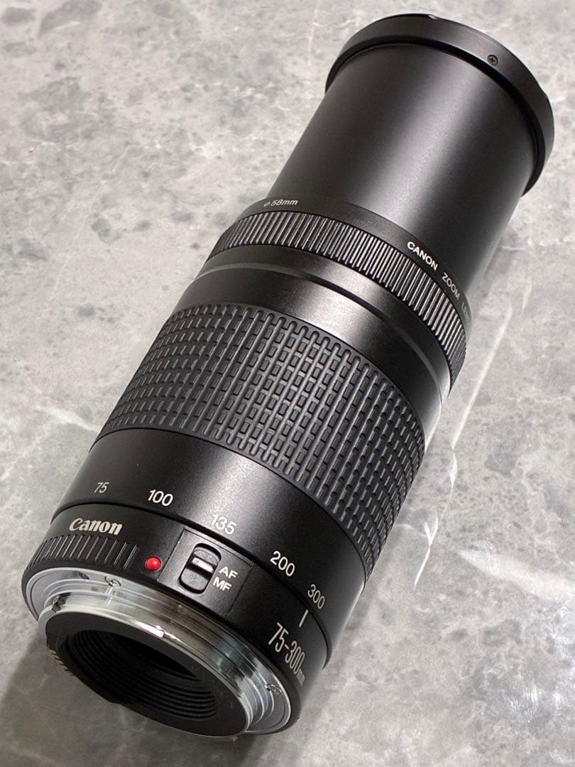 ⭐️美品⭐️Canon EF 75-300mm F/4-5.6 II 望遠レンズ