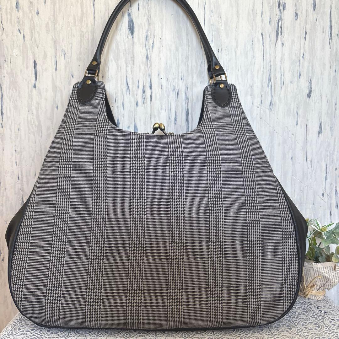 44　特大あおりがま口バッグ　ハンドメイド 受注製作】大きめ あおりがま口グラニーバッグ | iichi 日々の暮らしを