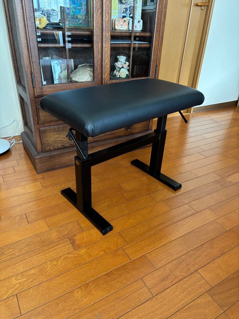 ピアノ椅子【Andexinger / アンデクシンガー】日本仕様ベーシック Andexinger / ｱﾝﾃﾞｸｼﾝｶﾞｰ 【 484S 】ｽﾀﾝﾀﾞｰﾄﾞ | ピアノ調律すぴあなーと