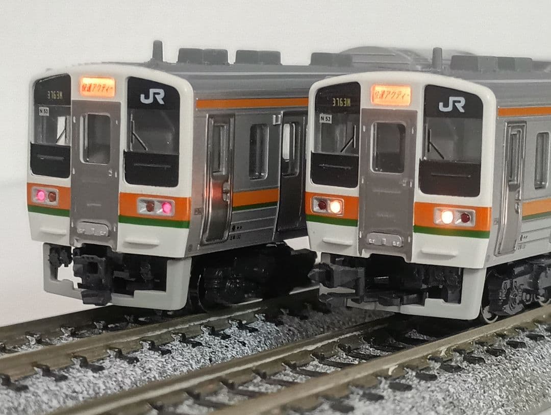 KATO 211系 15両 旧ロット（基本 7両+増結3両+5両）113185 - メルカリ