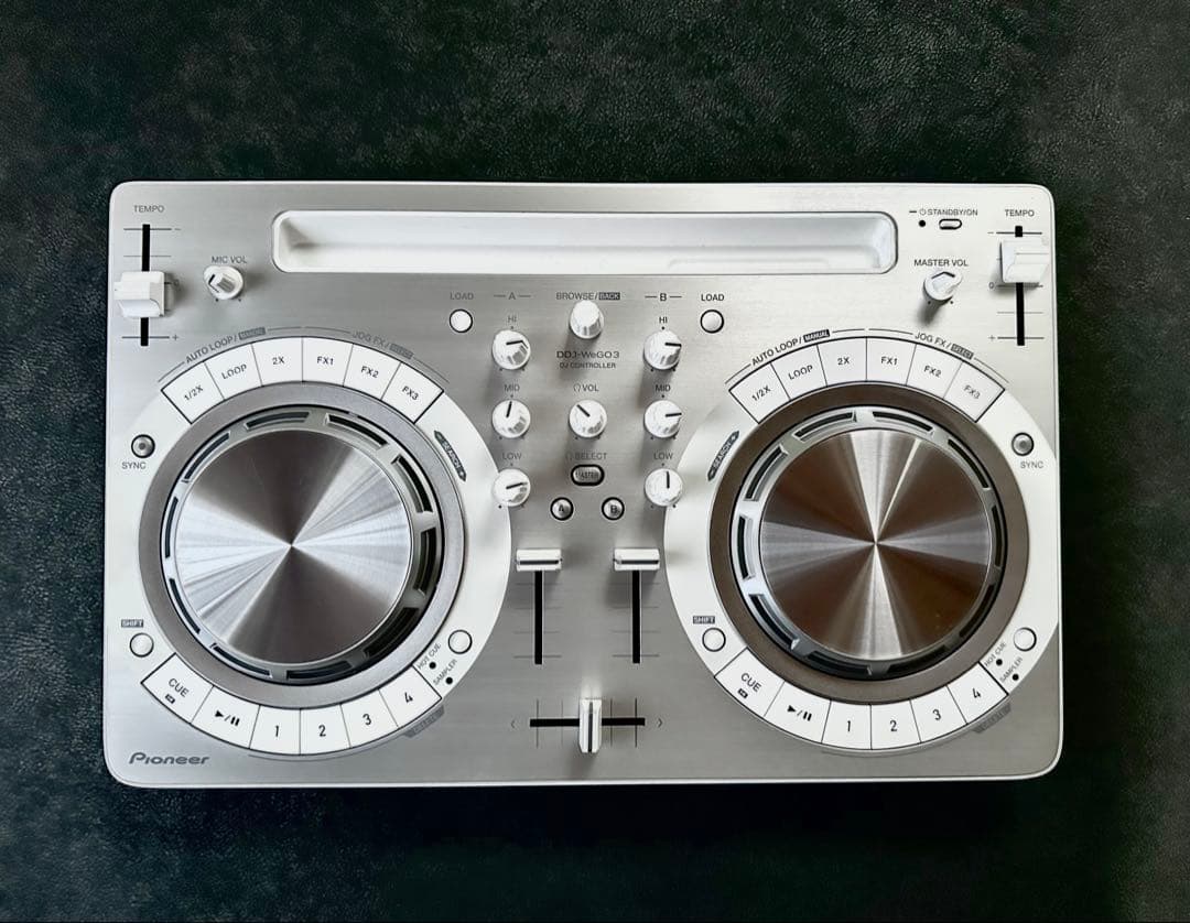 PIONEER　DDJ-WEGO3-W 希少ホワイト s-l1200.jpg