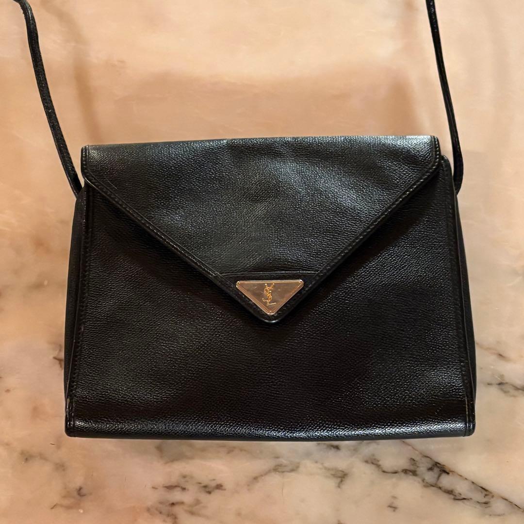 イヴ・サンローラン　ショルダーバッグ 芸能人愛用☆Saint Laurent 激安通販イヴ・サンローラン コピー