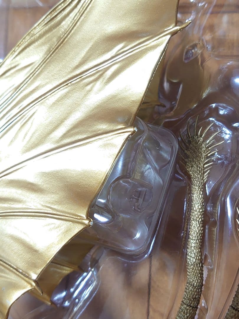 S.H.MonsterArts キングギドラ　現状品