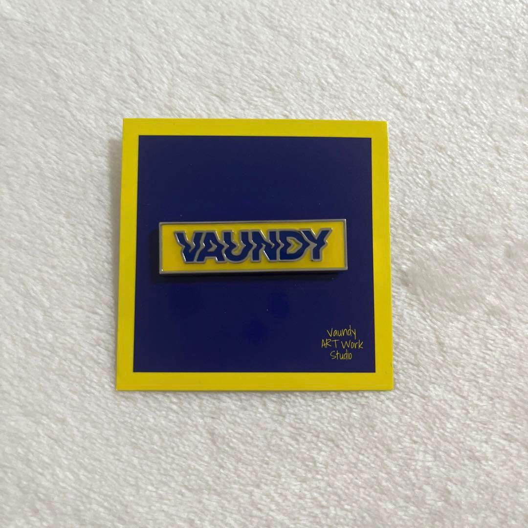 VAUNDY グッズ ピンバッジ ピンズ セット 音髭 リストバンド - メルカリ