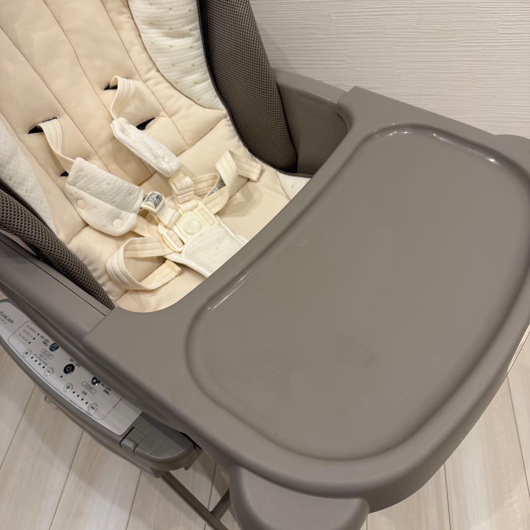 美品】Aprica ユラリズム オートプレミアム ハイローチェア ムーン