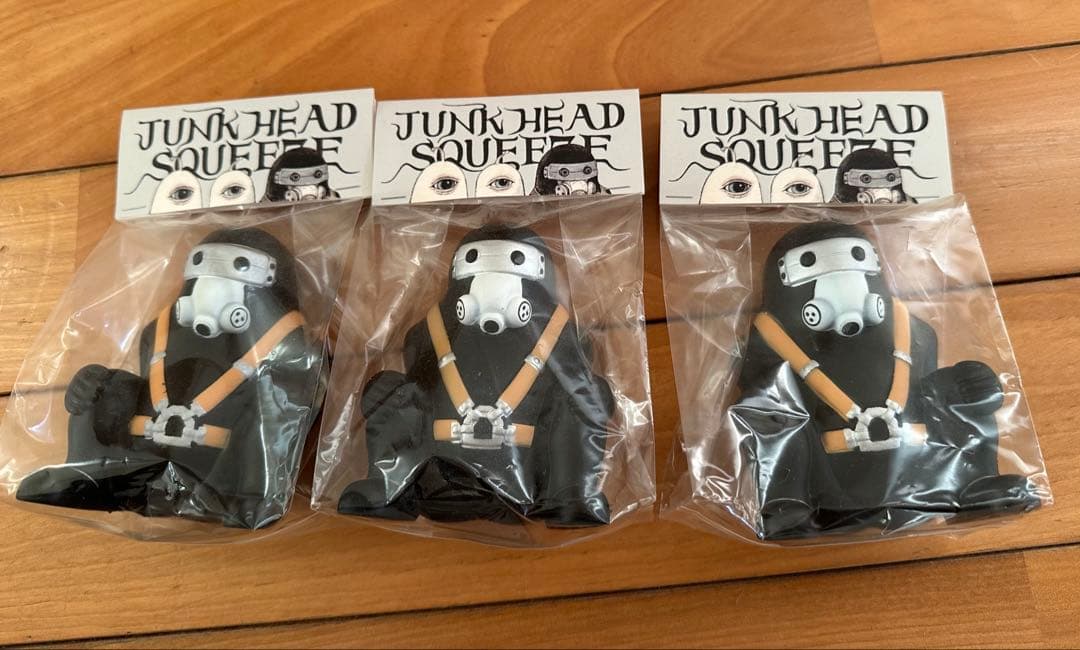 ボリス雑貨店 JUNK HEAD 3バカスクィーズ&ポストカードセット - メルカリ