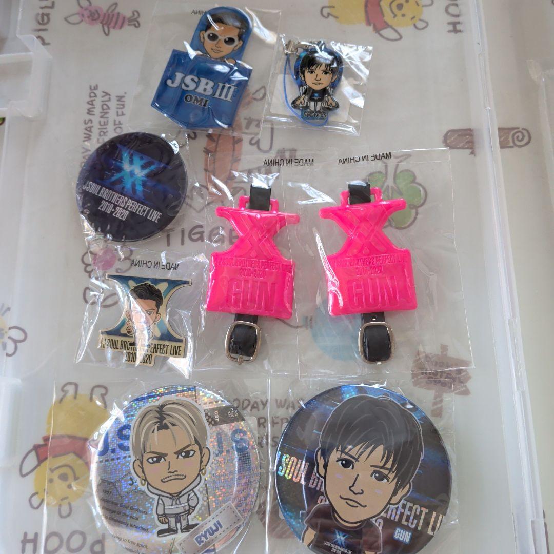 三代目 今市隆二 登坂広臣 岩田剛典 缶バッジ セット - メルカリ