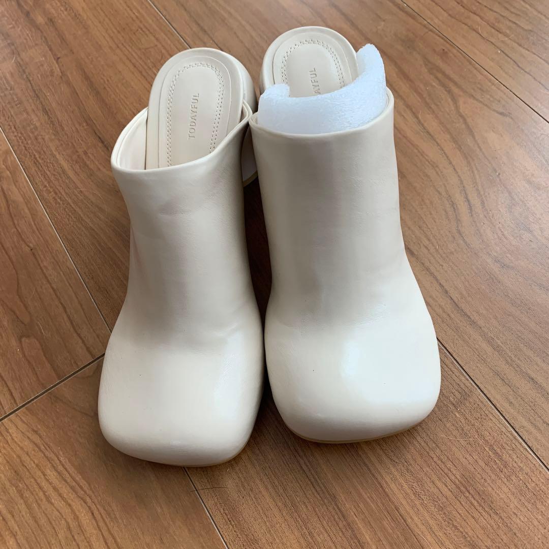 お値引き中⭐︎未使用品　トゥデイフル　サボ TODAYFUL (トゥデイフル）Vibramsole Leather Sabot 予約商品 7月中旬