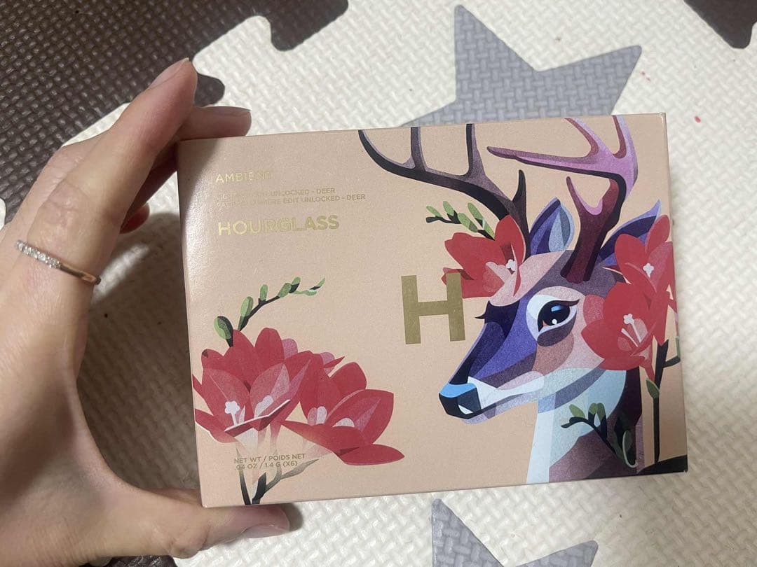 HOURGLASSアンビエントライティングエディット 2023 DEER 限定盤 Hourglass Ambient Lighting Edit Unlocked Palette # Deer 3,590