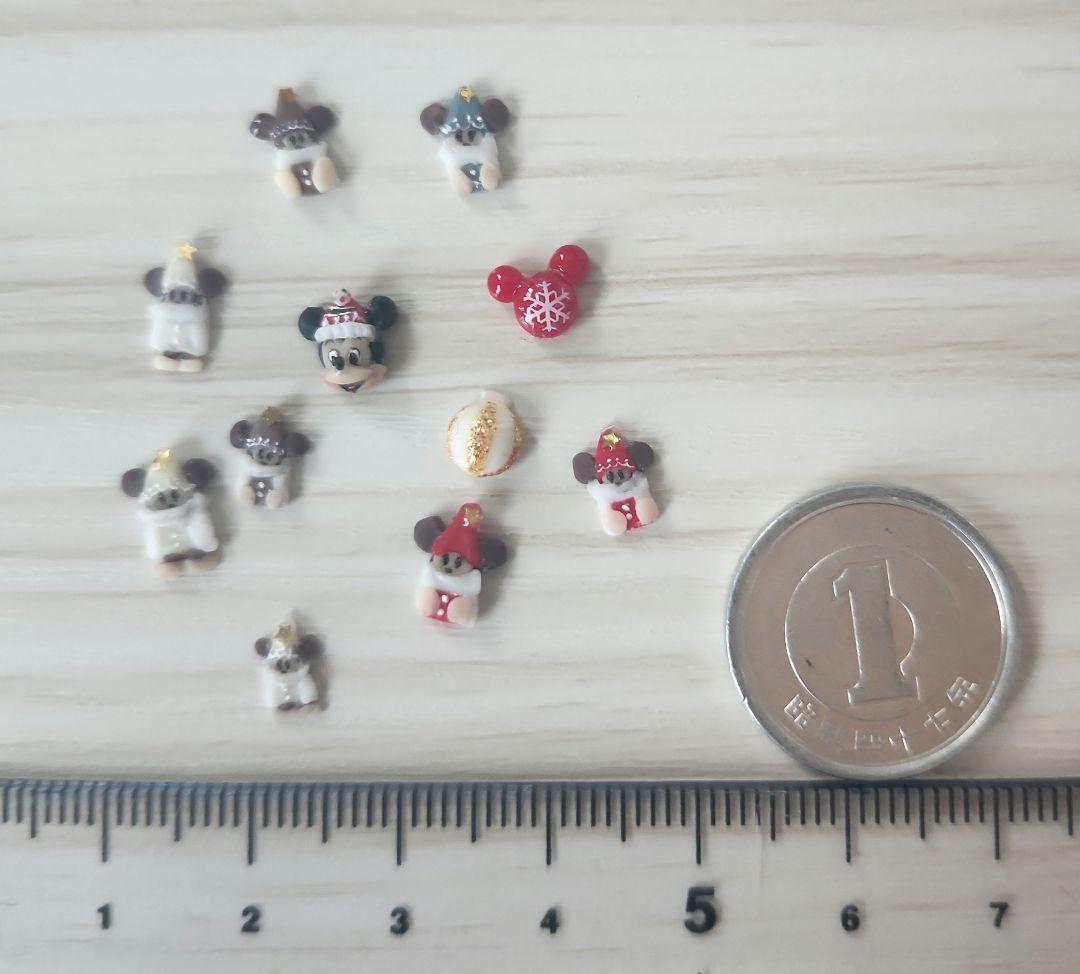 【現品】ネイルパーツ リルリンリン ミニチュアサイズ ショートネイル クリスマス リルリンリンのネイル🎄 お菓子を持ったリルリンリンに、グッズにも