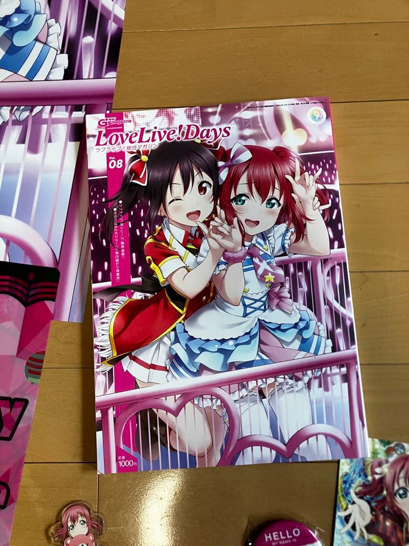 黒澤ルビィ グッズセット 缶バッジやポスター 、アクスタ - メルカリ