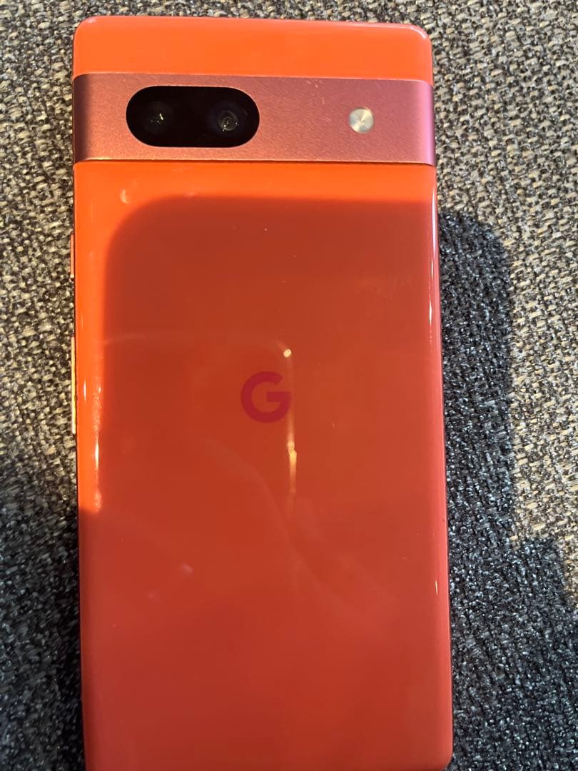 Google Pixel 7a オレンジ 画面割れ 背面浮きあり SIMフリー - メルカリ