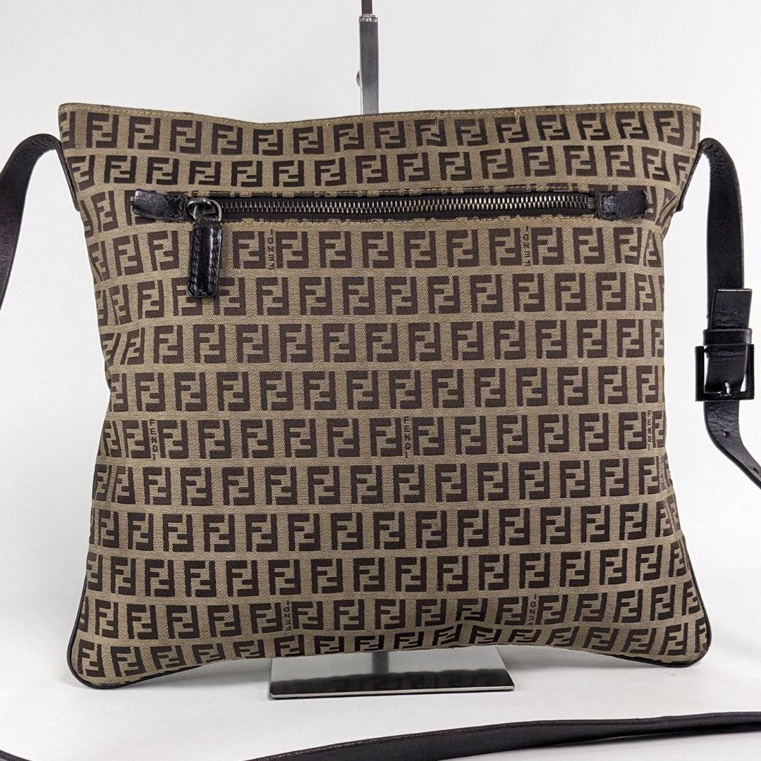 フェンディ ズッキーノ ズッカ ショルダーバッグ キャンバス レザー