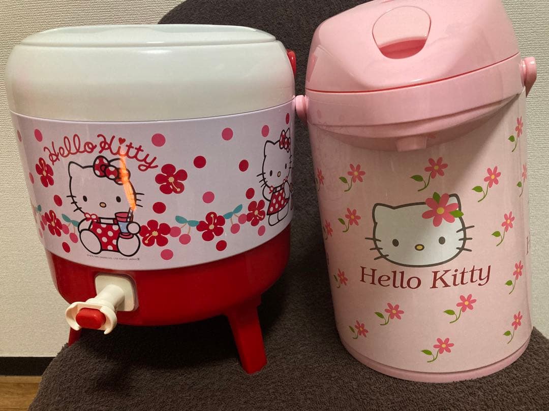 ハローキティ⭐️ ウォータージャグサーバー&エアーポット 保温ポット 2.2L