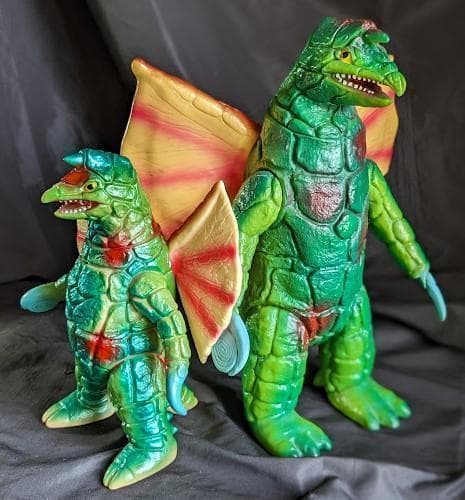 ジャイアント＆スタンダード・ドラコ（ブルマァク復刻）ソフビ