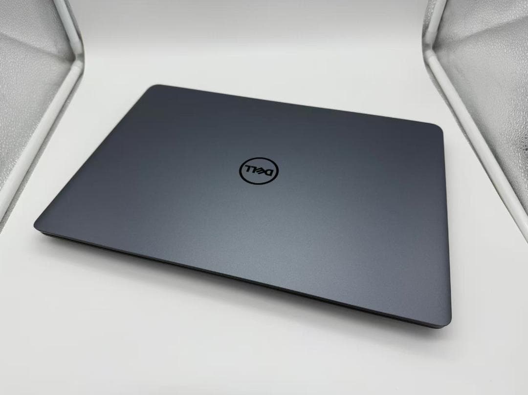 DELL Dell Vostro 5581 16GB Office付き デル Vostro 15 5000 (5581) レビュー：コンパクトでもパワフルな15.6