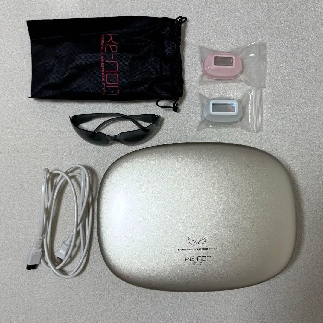 【超美品】ケノンver8.7 カートリッジ3種付き！ ケノン（ke-non） 脱毛器 スーパープレミアムカートリッジ2 スーパー