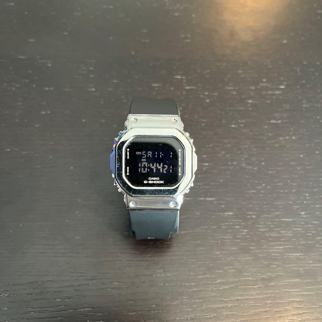 時計 G-SHOCK GM-S5600-1JF Amazon.co.jp: [カシオ] 腕時計 ジーショック 【国内正規品】 ミッド