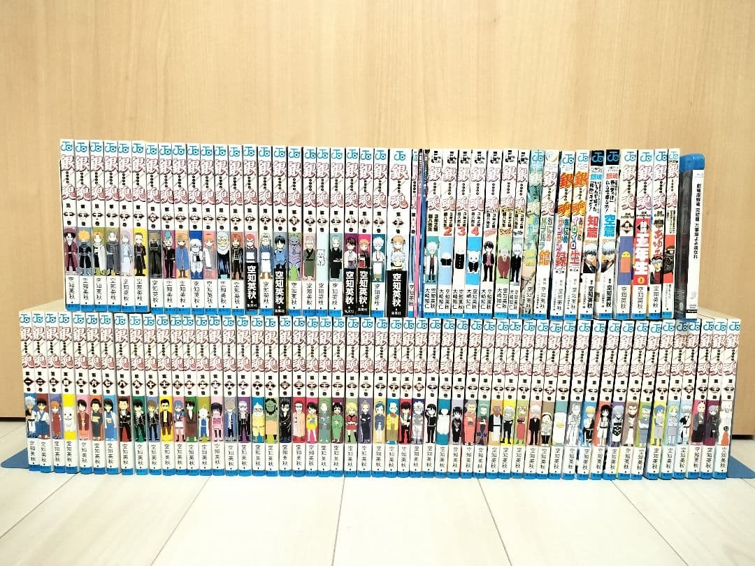 【全巻セット】銀魂　全巻＋関連本20冊 空知英秋 ジャンプ 集英社 18冊セット+おまけ付！】銀魂 関連本 空知英秋 ジャンプ 集英社 - メルカリ