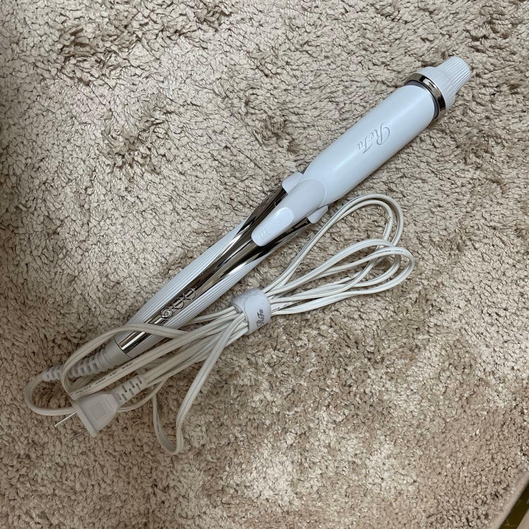 ReFa カールヘアアイロン ホワイト 32mm Amazon | ◇新モデル◇【公式ストア限定】リファ カールアイロン プロ