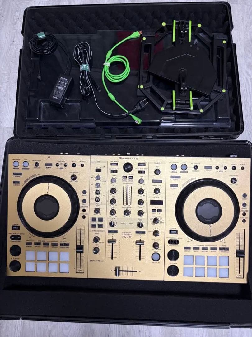 Pioneer DDJ-800（ステッカー付）セット Pioneer DJ DDJ-800 2-Channel DJ Controller for rekordbox