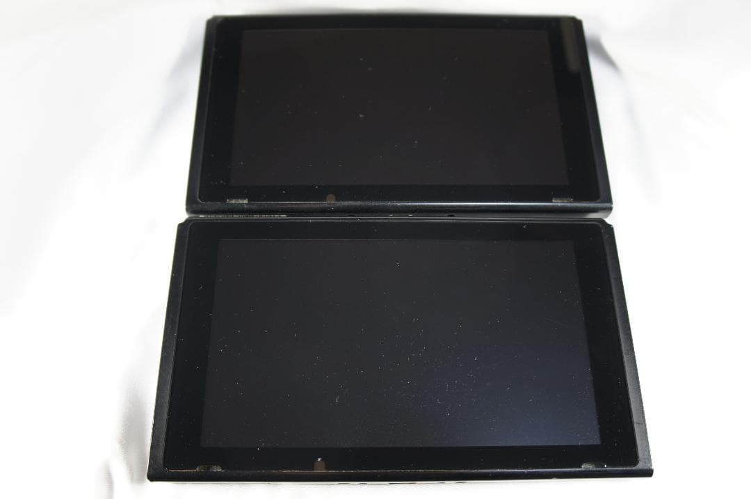 【ジャンク】Nintendo Switch(2017) 2台（バッテリーなし） ニンテンドー スイッチ 2017年製 未対策機 画面割れ ジャンク 旧型