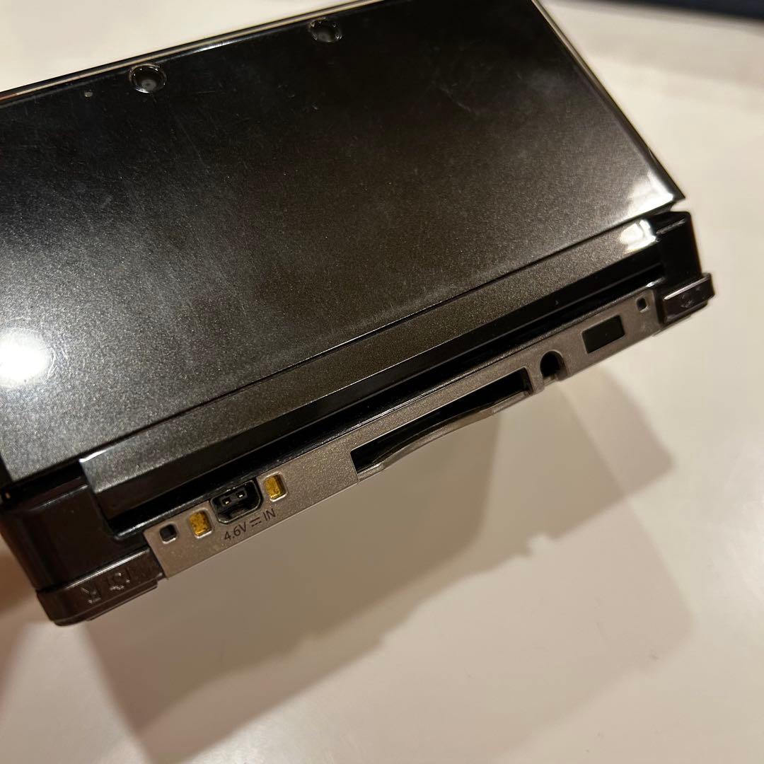 ニンテンドー3DS ブラック 本体 充電器、ポケットモンスターX 付き