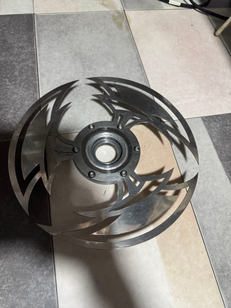 v125 無敵屋？ フロントスピナー 超希少 v125 無敵屋？ フロントスピナー 超希少 - パーツ特別 v125 無敵屋