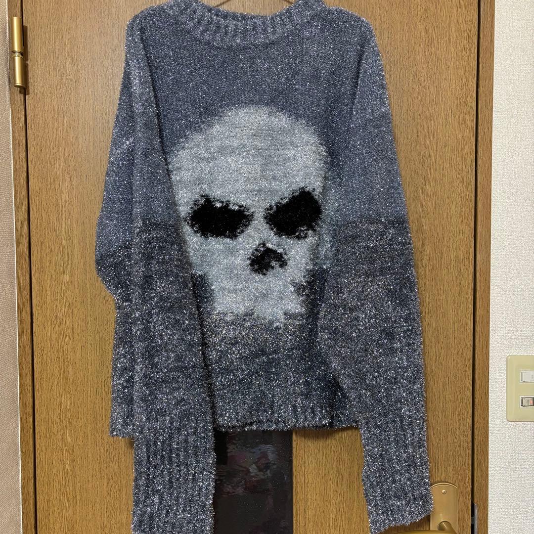 【最終値下げ】新品タグ付き　ERL スカルデザイン グレーラメセーター 最終値下げ】新品タグ付き ERL スカルデザイン グレーラメセーター