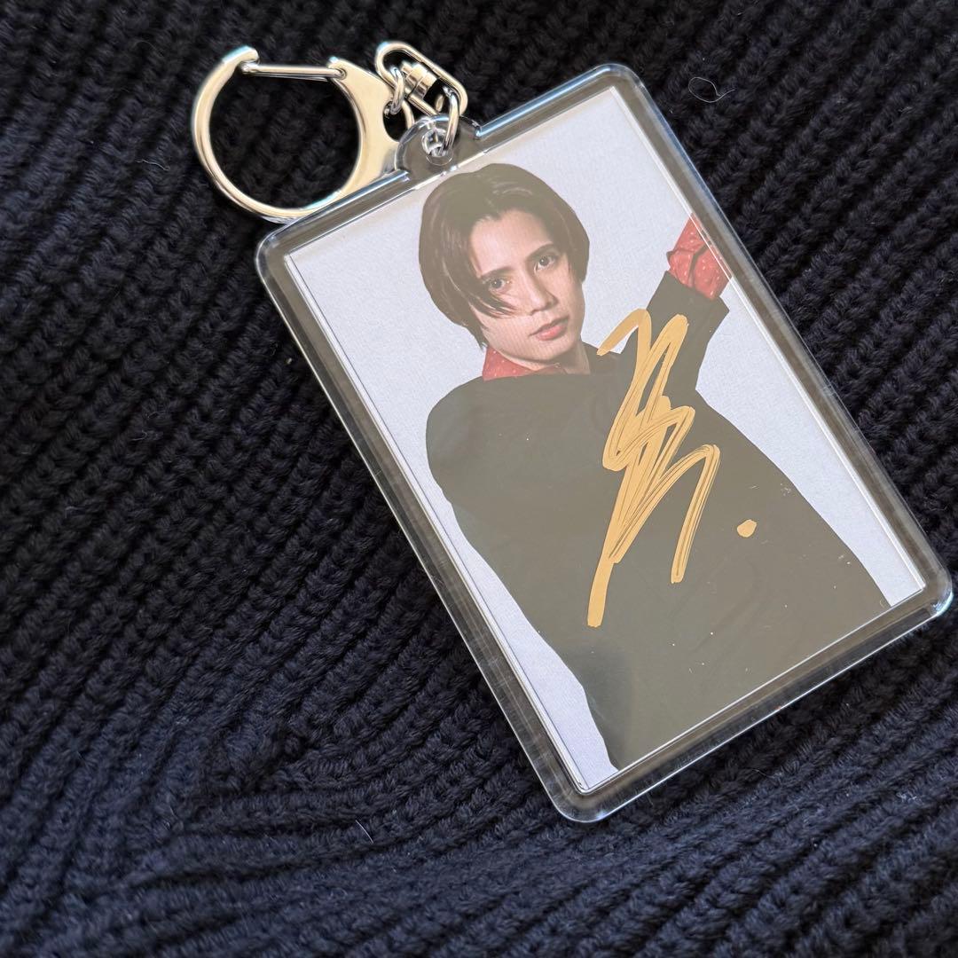 神谷健太 大暴年会 手渡しサイン キーホルダー 2026年最新】神谷健太 サインの人気アイテム - メルカリ