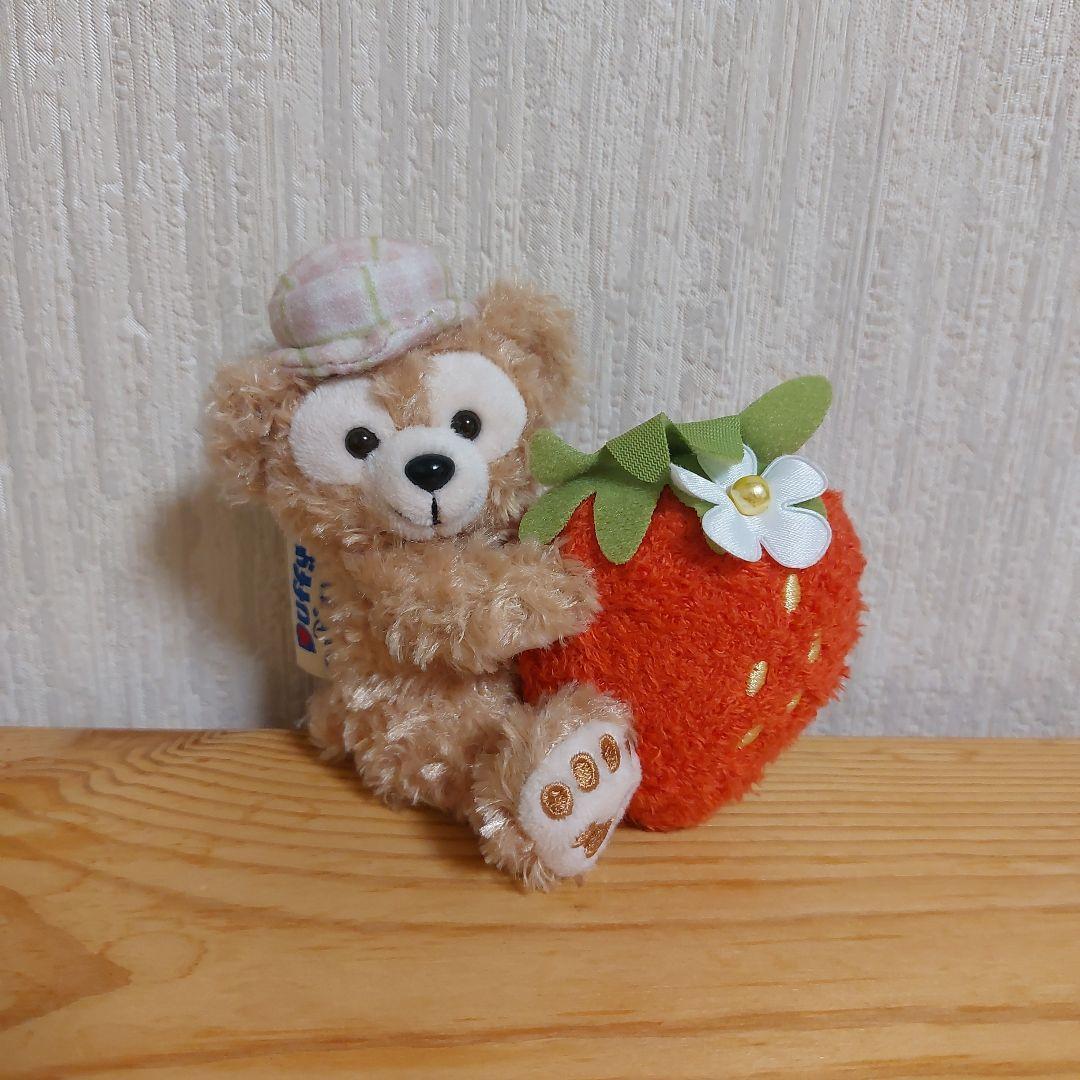ハートフェルト・ストロベリーギフト ダッフィー ぬいぐるみバッジ