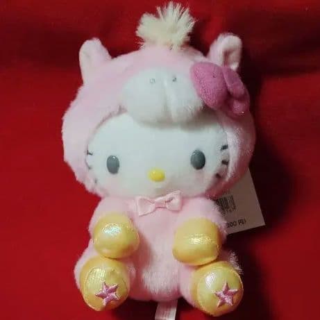 新品】サンリオ ハローキティ 2026干支 馬 ボールチェーン付マスコット