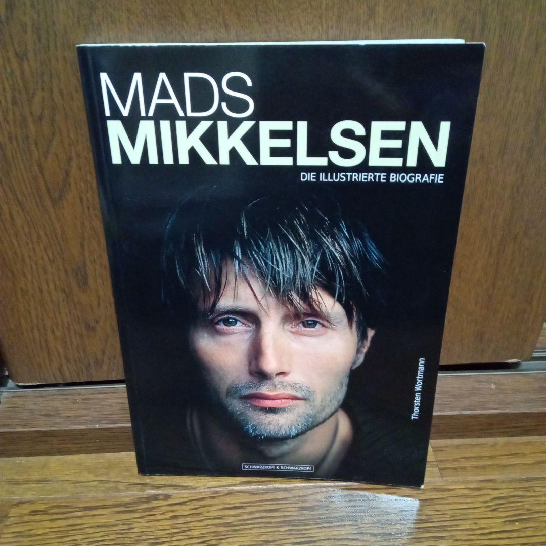 DIE ILLUSTRIERTE BIOGRAFIEマッツ・ミケルセン